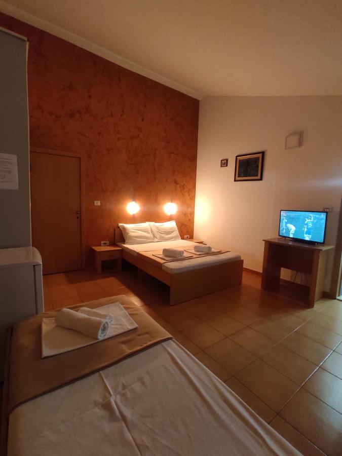 Apartments Mare Budva Exterior photo